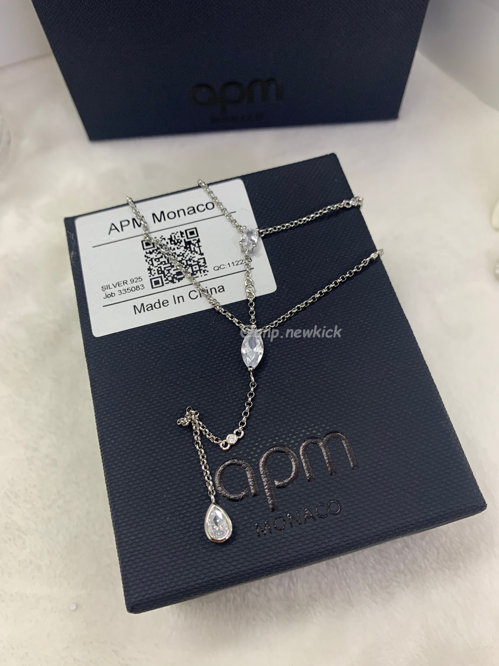 Apm Monaco Star Mother Of Pearl Necklace (11) - www.newkick.vip